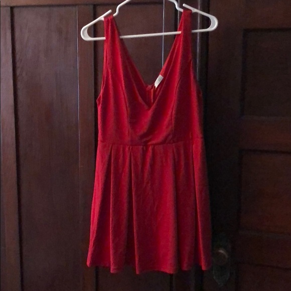 Tobi Dresses & Skirts - Dress Tobi Dresses & Skirts - Dress